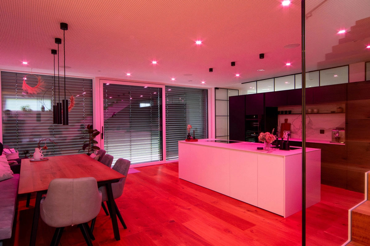 LED Spot RGBW Tree Weiß